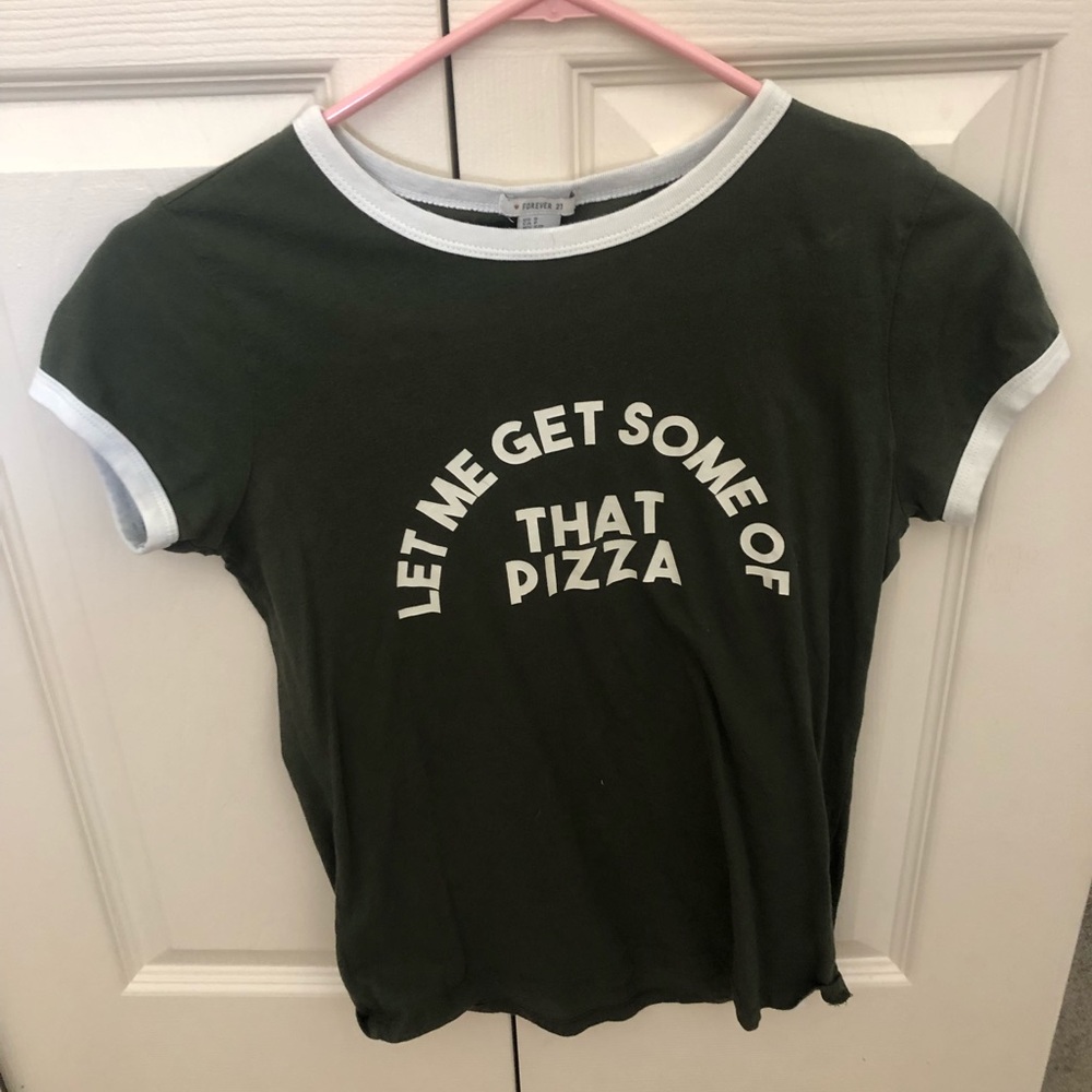 graphic tee